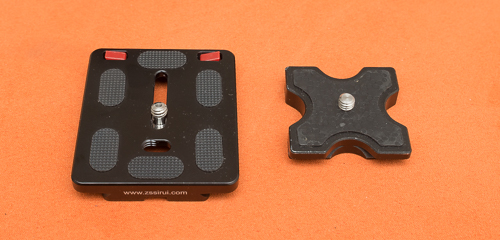 Sirui plate TY-70-2 (left) and Joby Ballhead X plate (right) Sirui plate TY-70-2 (left) and Joby Ballhead X plate (right)